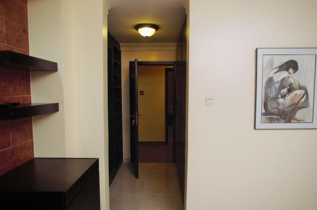 Gemini Place Apartments Лагос Номер фото
